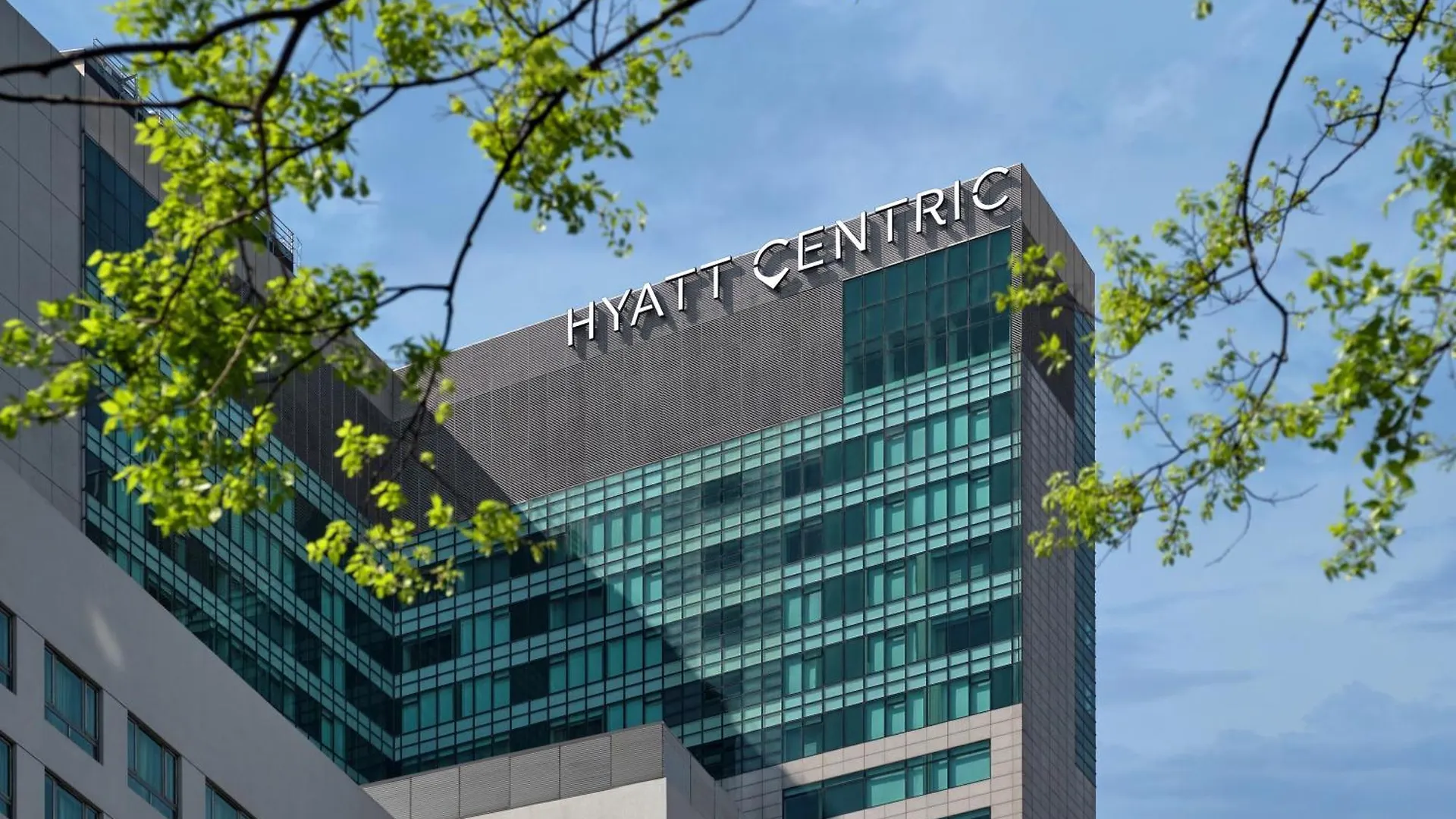 Hyatt Centric Zhongshan Park Shanghai