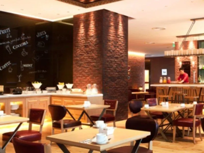 Hyatt Centric Zhongshan Park Shanghai Hotel
