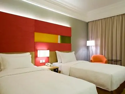 Hyatt Centric Zhongshan Park Shanghai 5*,